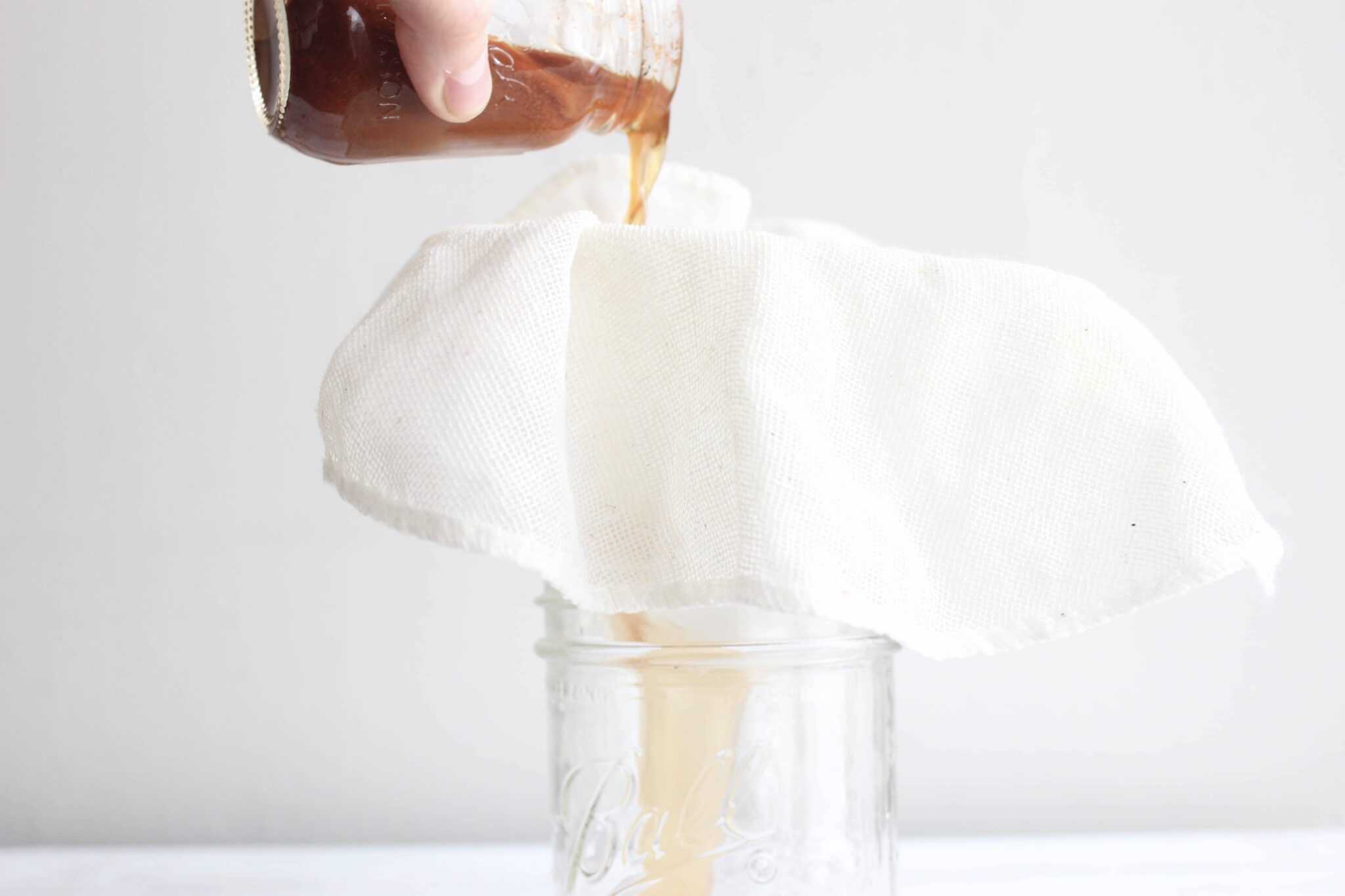 How To Make Cayenne Tincture (Simple DIY Recipe) Documenting Simple Living