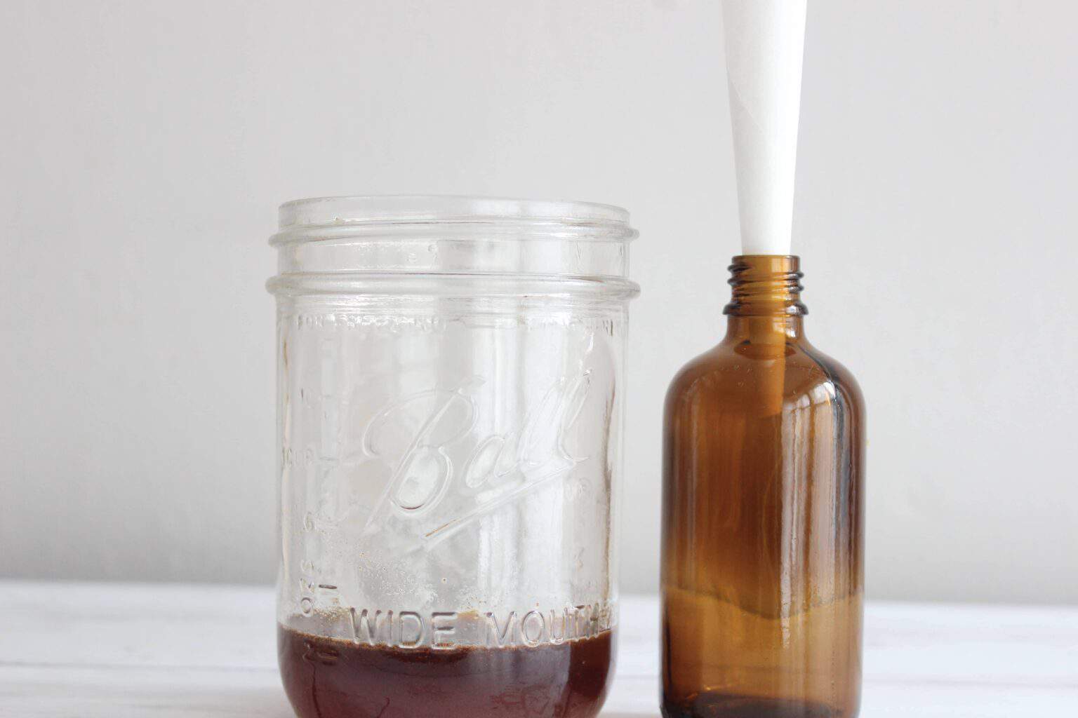 How To Make Cayenne Tincture (Simple DIY Recipe) Documenting Simple Living